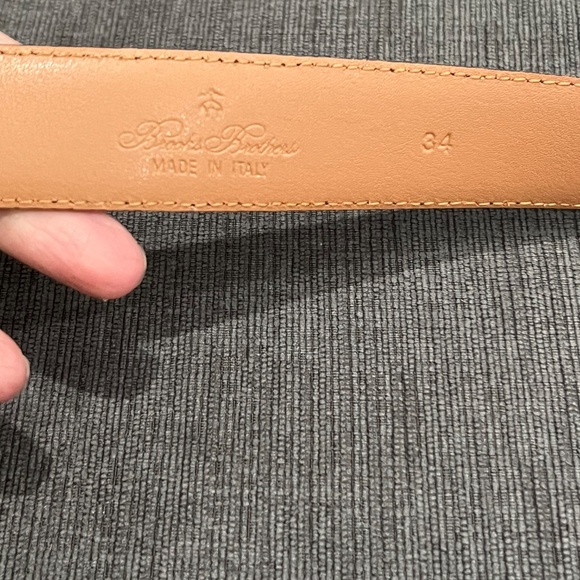 Brooks Brothers Leather Embossed Belt - Picture 5 of 9